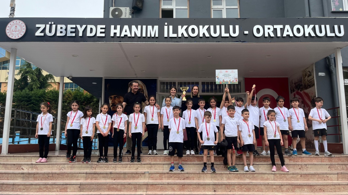 Öğrencilerimiz İFET İstanbul İl 1. olmuştur. Öğretmen ve öğrencilerimizi tebrik ediyoruz.
